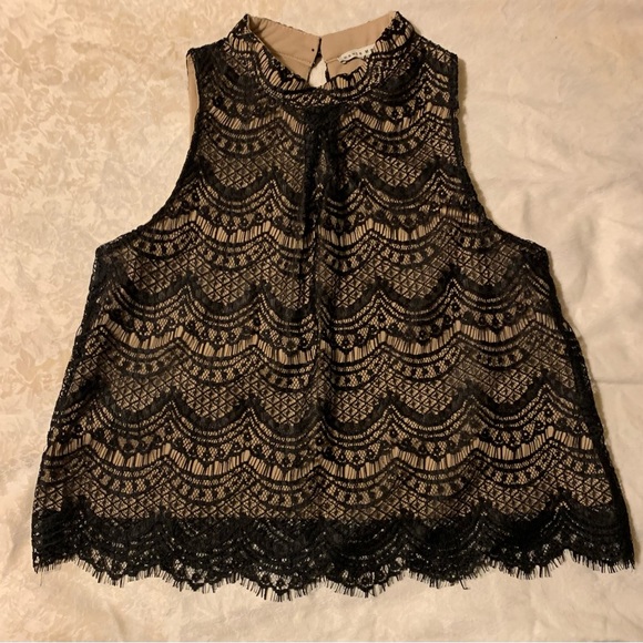 HAUTE MONDE Lace Top - Picture 3 of 5